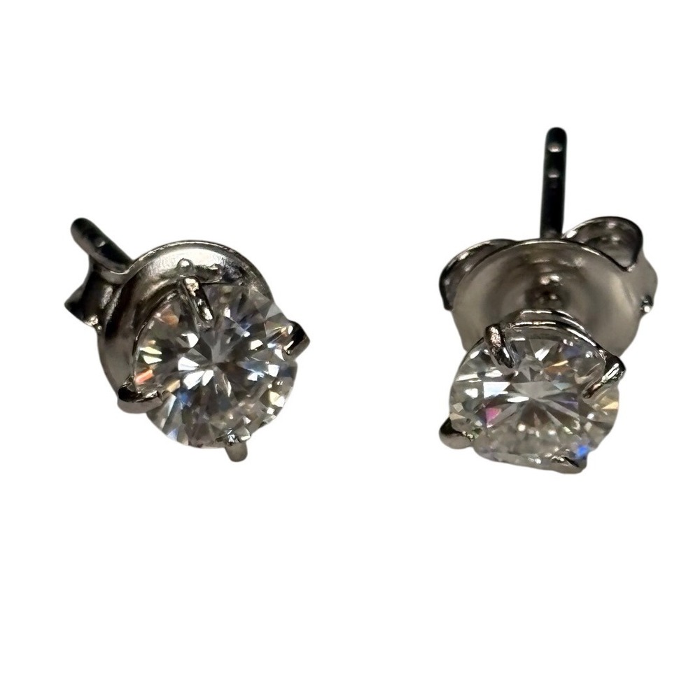 GRA Moissanite Diamond Stud Earrings Round Cut 0.5ct 5mm Platinum Plated Silver